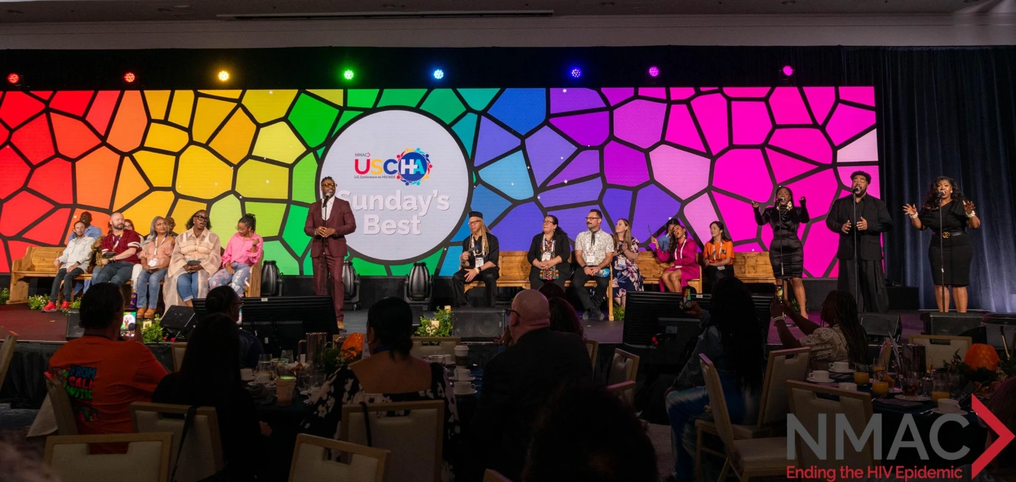 VaShawn Mitchell performing at the United States Conference on HIV/AIDS